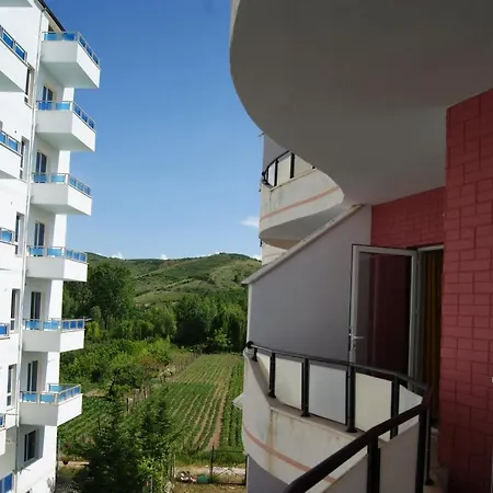 Mikpritja - Pogradec Διαμέρισμα